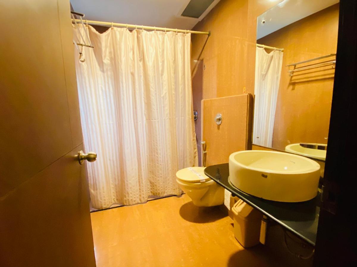 Hotel Saluja Residency Siliguri Esterno foto